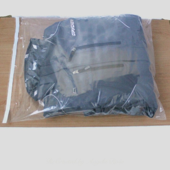 50 20 x 24 Poly Bags - Clear - Picture 4 of 5